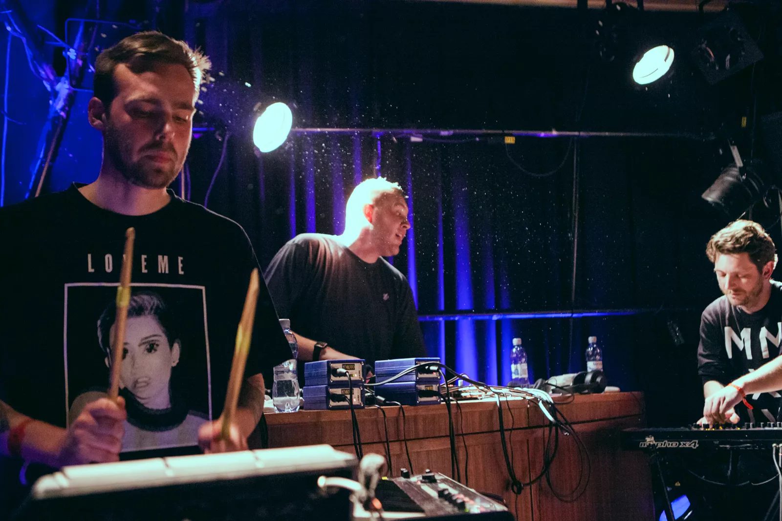 AV AV AV: Internasjonalen, by:Larm