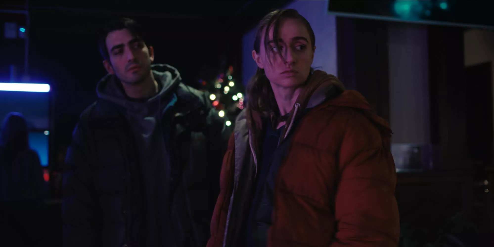 Philip Oros och Silvana Imam ur filmen Dogborn