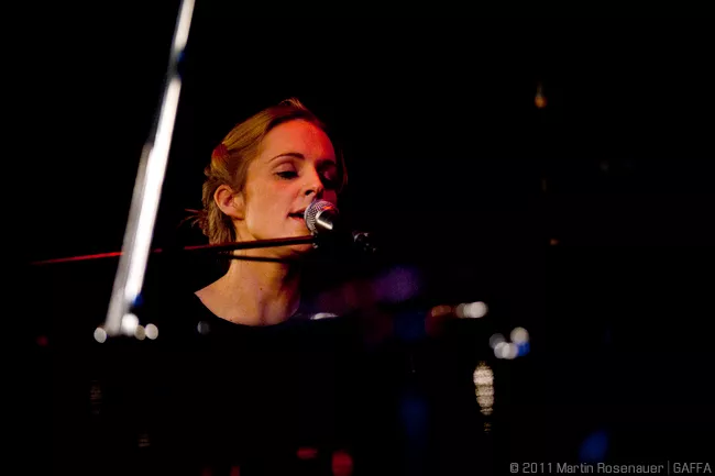 Agnes Obel og N* Grandjean og Fastpoholmen: Den Fynske Landsby, Odense