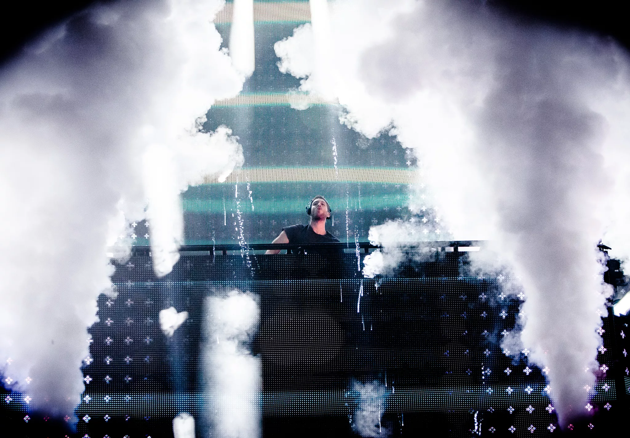 Calvin Harris : Tinderbox, Blue Stage