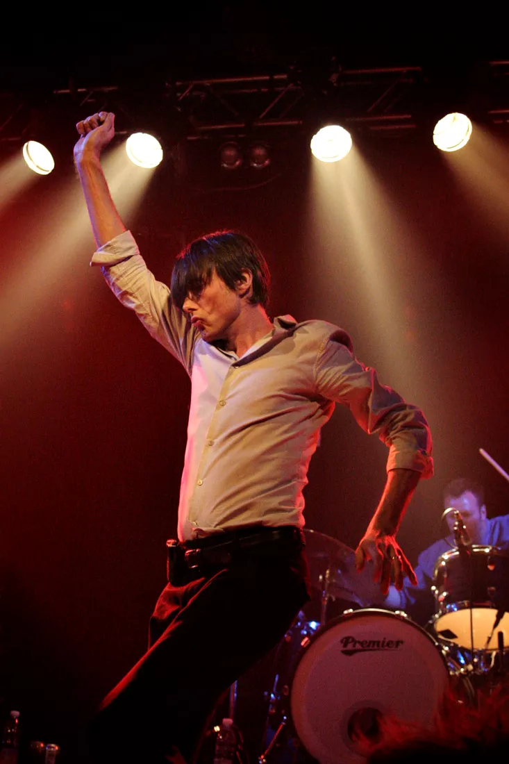 Brett Anderson med solosläpp