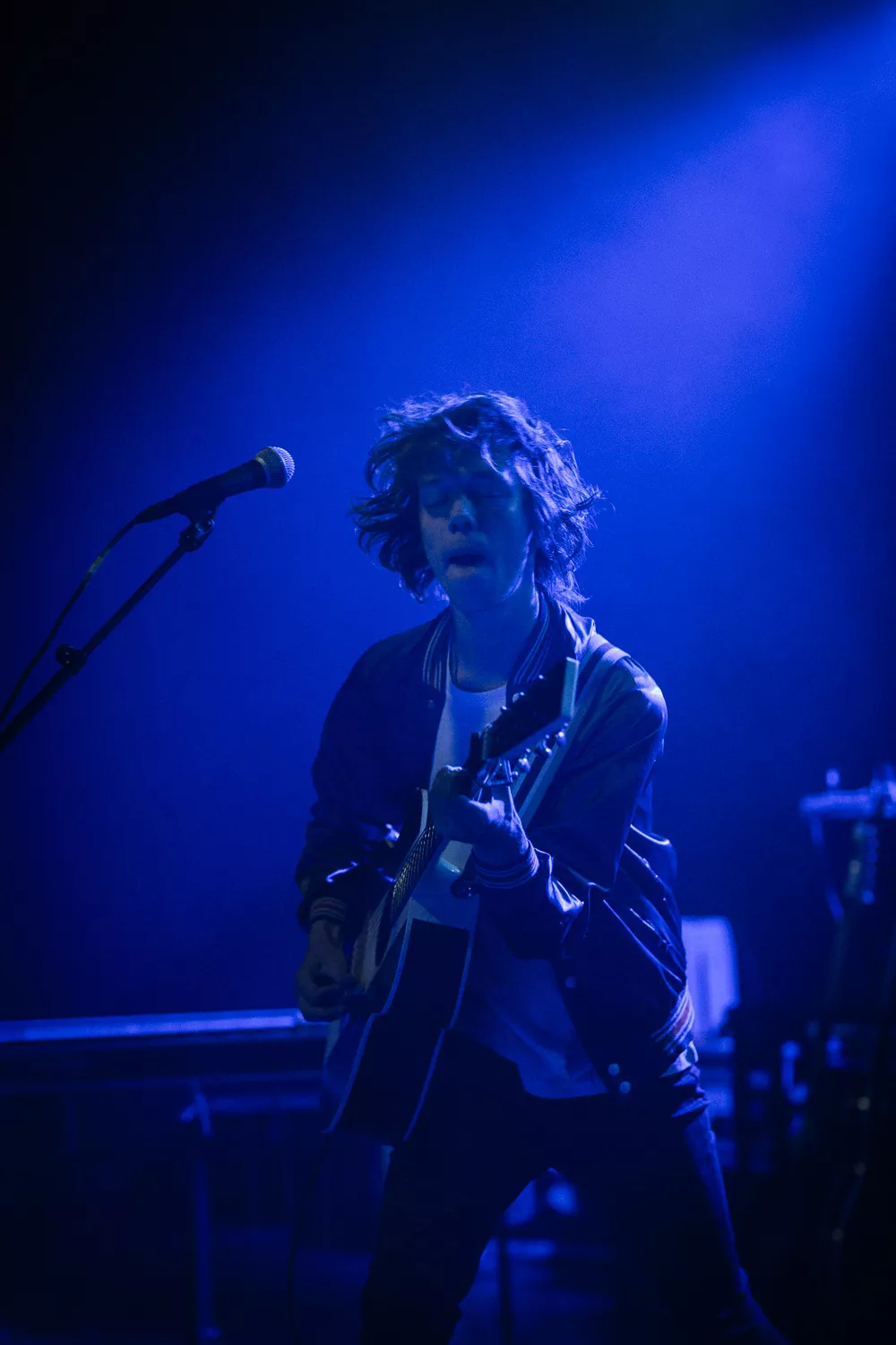 Carl Emil har fundet sit eget sted at stå