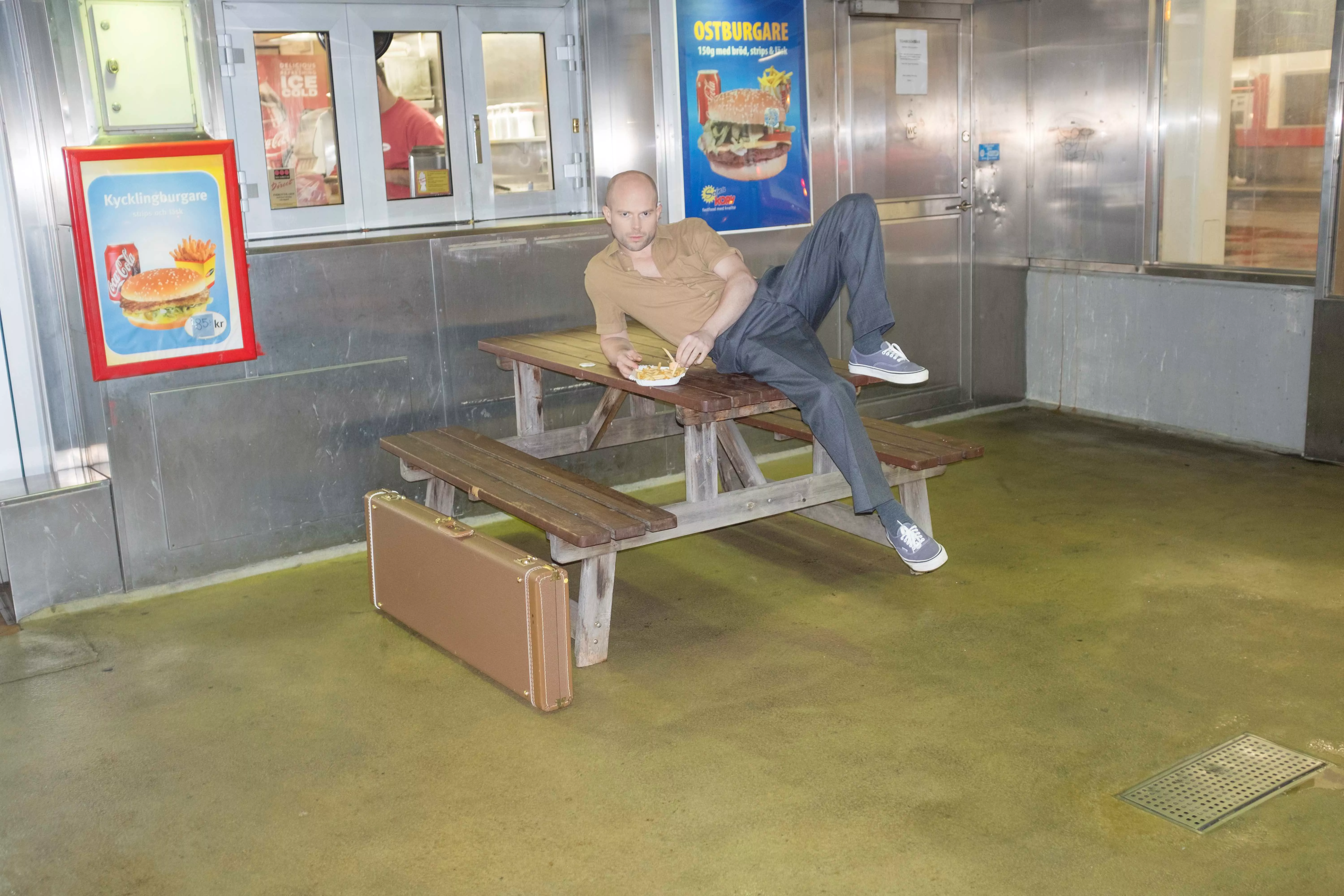 Presenterar ny singel och spännande samarbeten