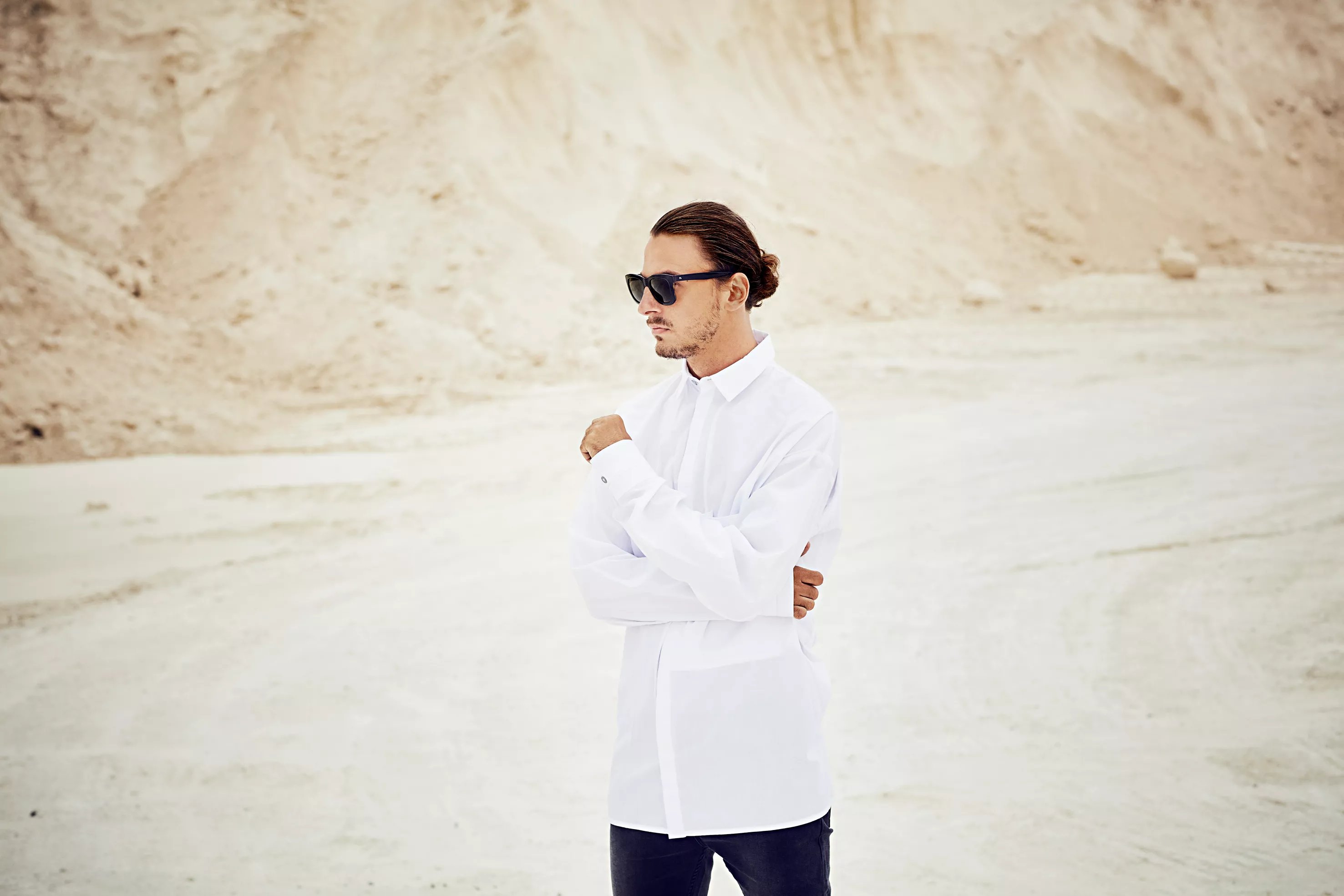 Ugens Topsify Hit: Faustix er klar med ørehængeren "Somebody New" featuring Alexander Oscar