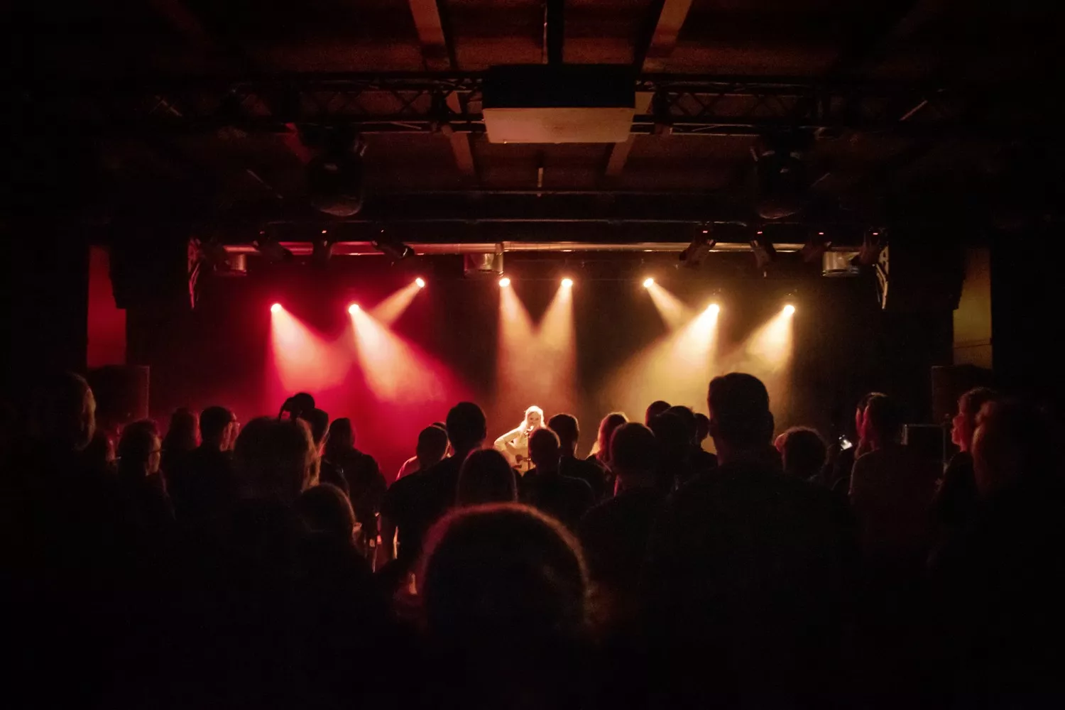 Hyggelig koncert i mørket