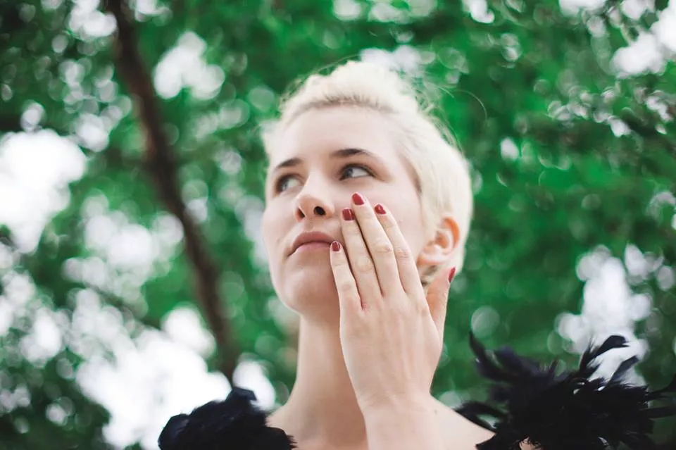 Alternativ Julekalender, luke #5: Synne Sanden