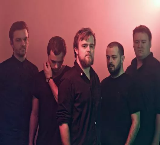 Veto lige om hjørnet med treer