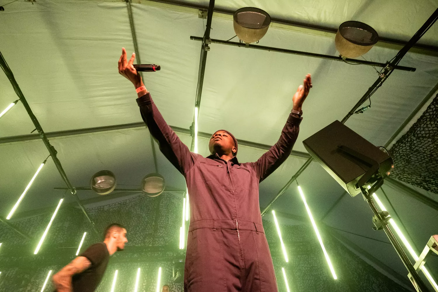 IDK hverken skuffede eller overbeviste nogen på Distortion