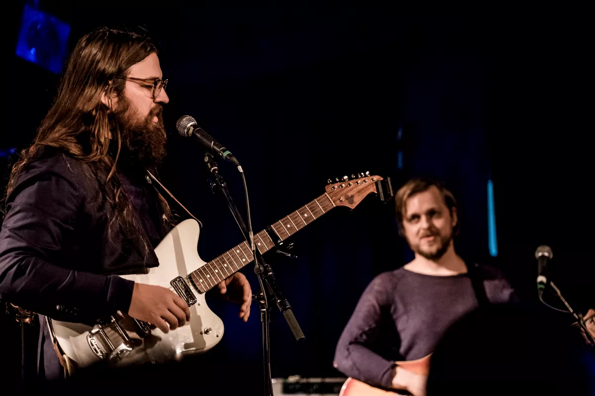 Fotoreportage: Matthew E. White og Teitur gav unik fælleskoncert
