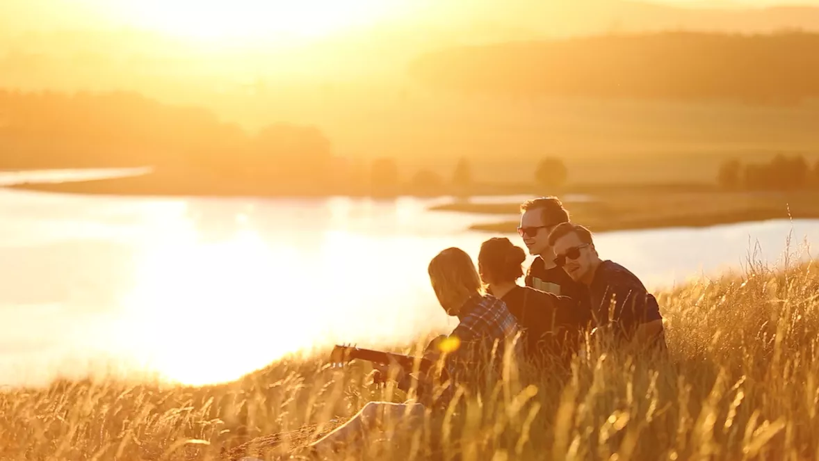 Lyden av Slottsfjell: LUGN