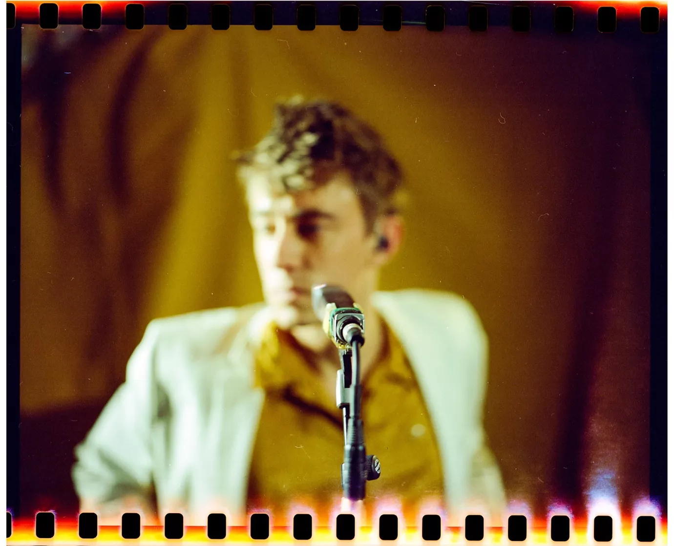 Fortidens stemmer synger kor på moderne stjerneskud