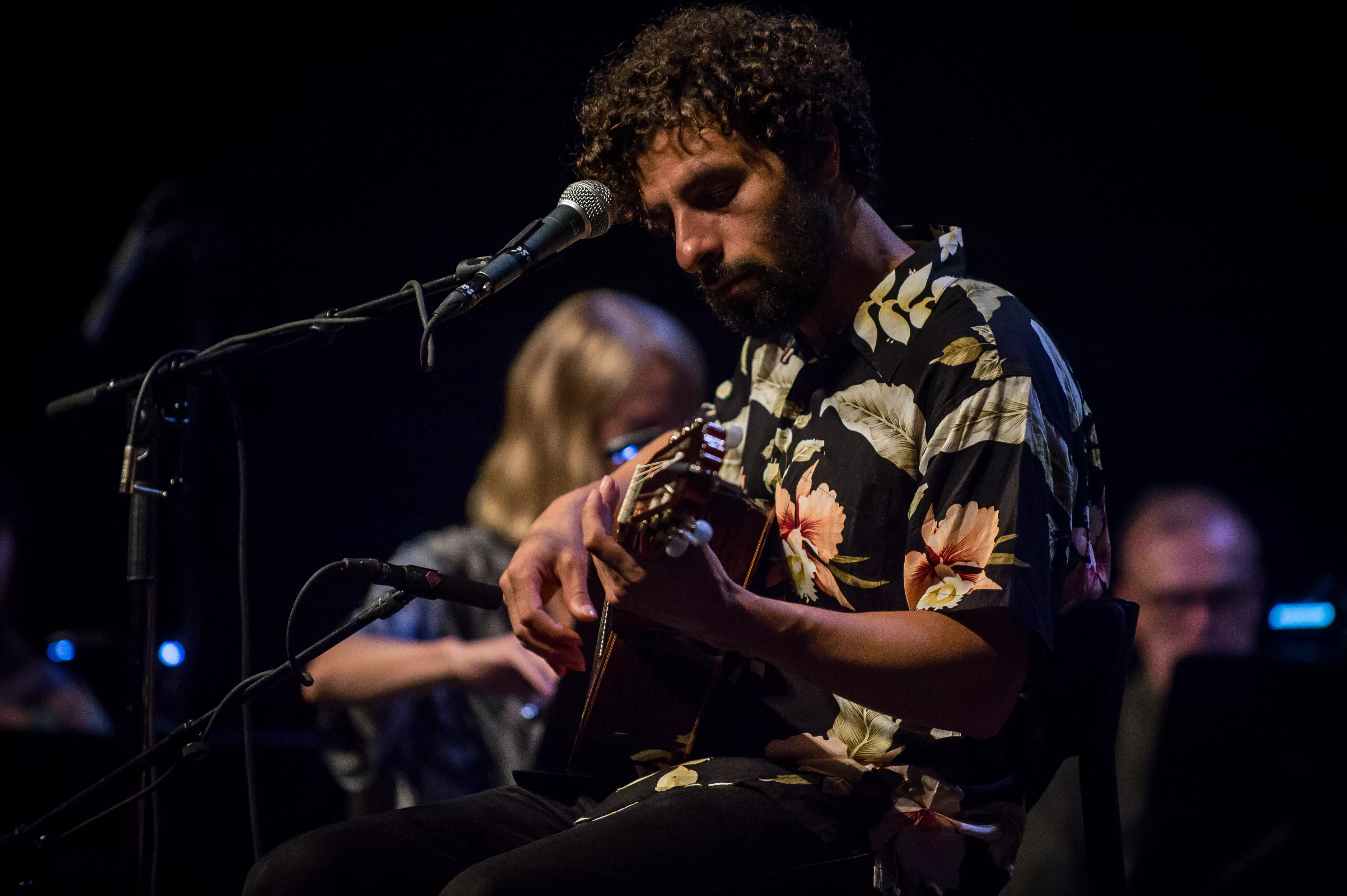 González og String Theory i progressiv sammensmeltning