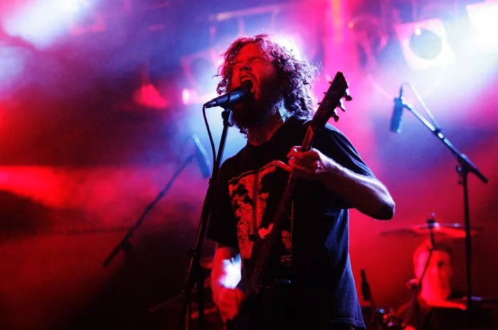 Isis splittras trots ny EP