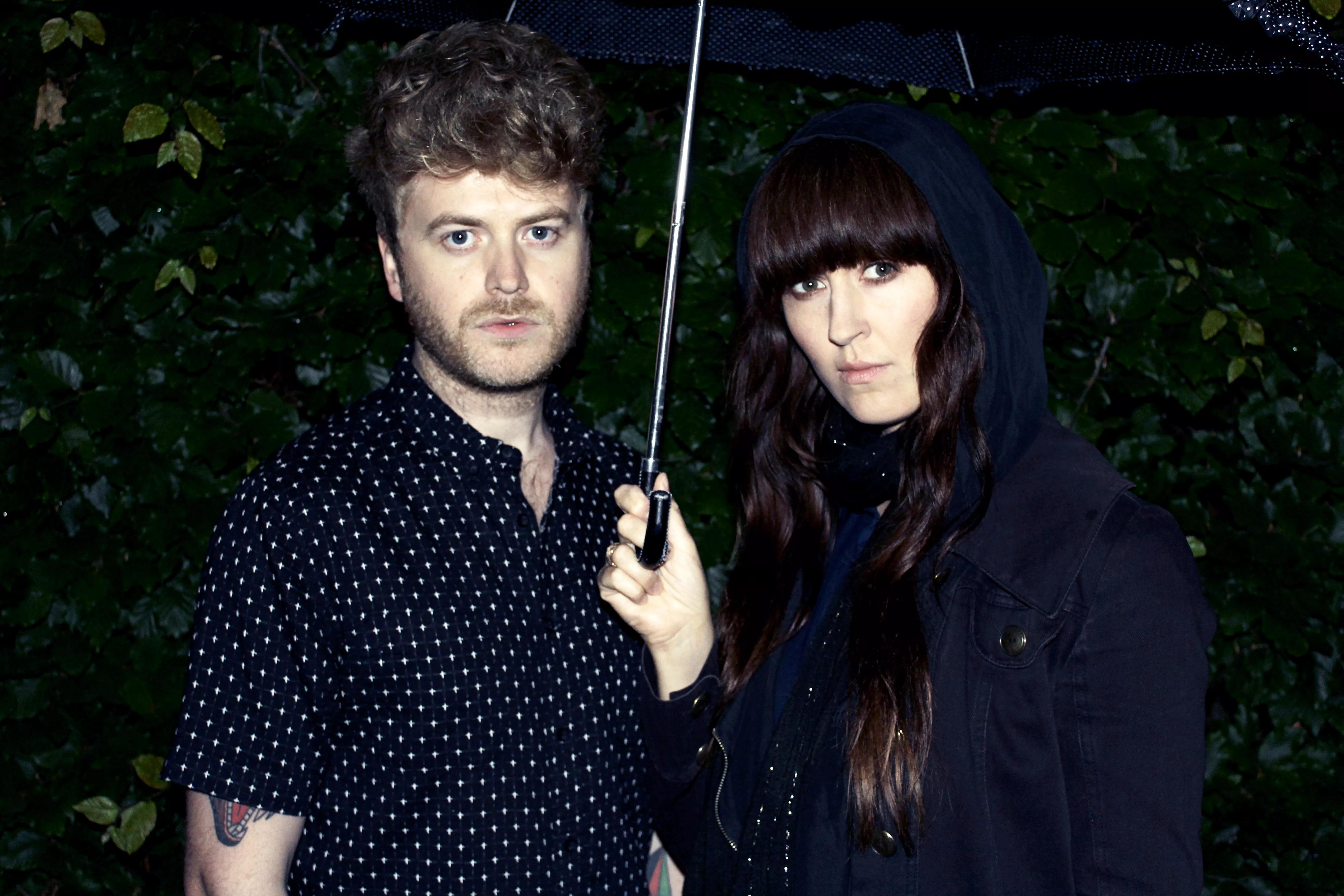 Ny single: Christian Hjelm er tilbage på engelsk i Lucky Moon