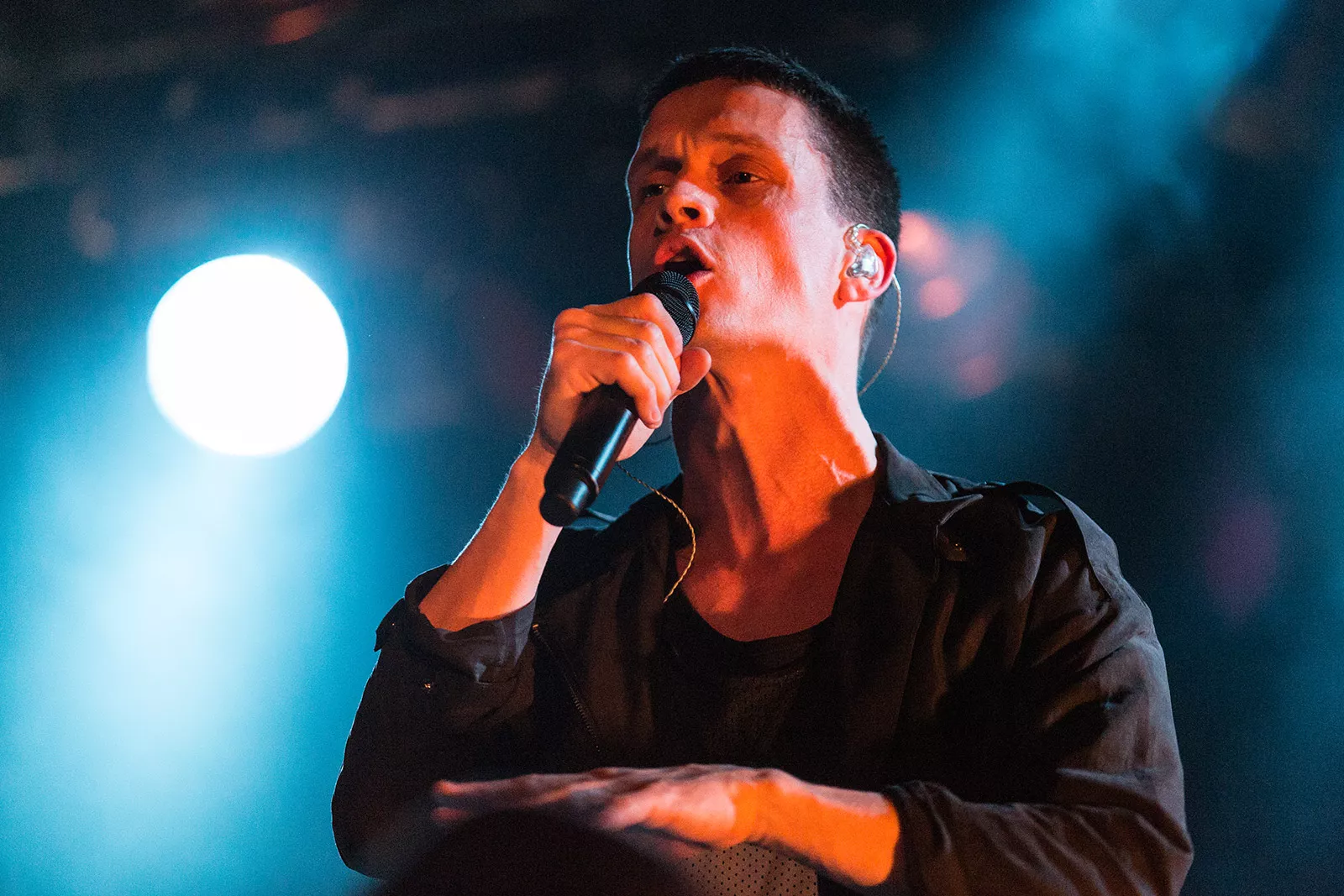 Rätt igenom en triumf