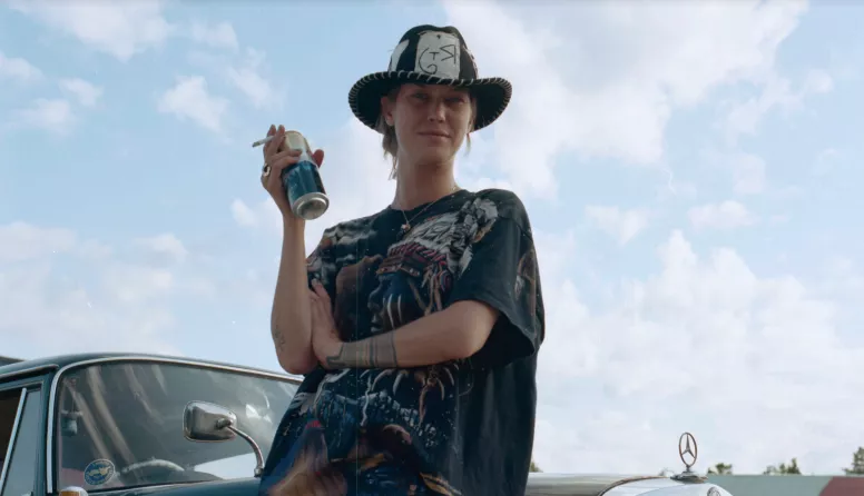  Elliphant: “Michael Madsen försökte dra in mig på en toalett men jag blev räddad av James Bond”