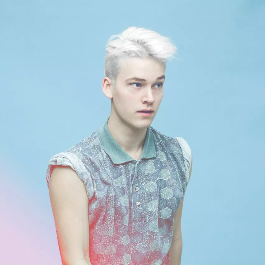 Se ny musikvideo med Asbjørn