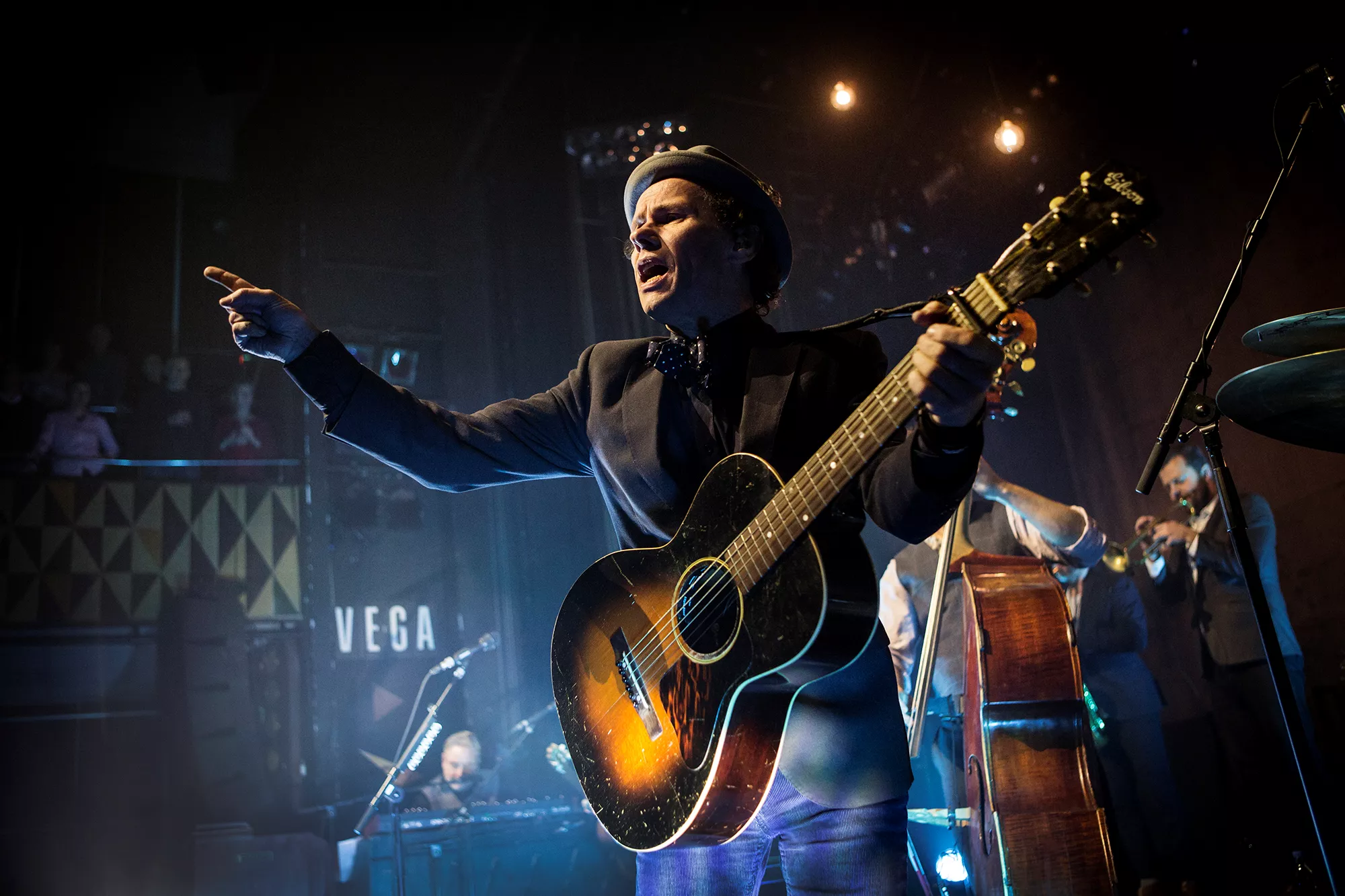 Legger ut på stor arenaturné