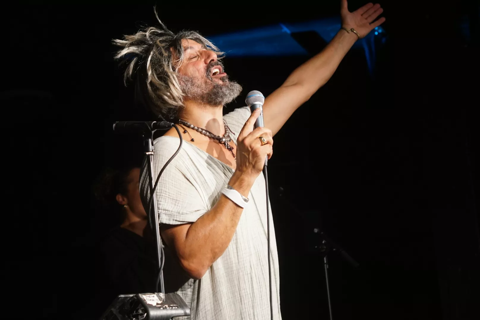 GALLERI: Til intimkoncert med gendannede Drori-Hansen Furniture