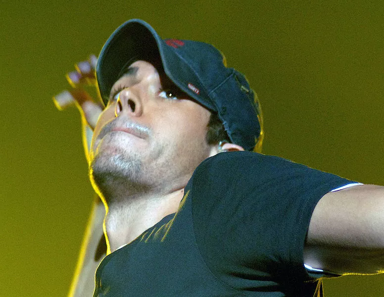 Enrique Iglesias til Danmark