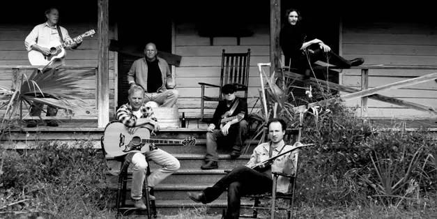 Kevin Costner & Modern West udgiver album