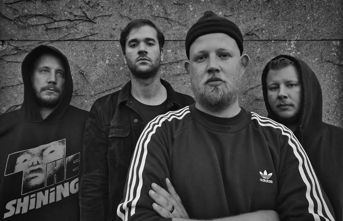 LLNN-INTERVIEW: Fremtidsdystopisk totaloplevelse