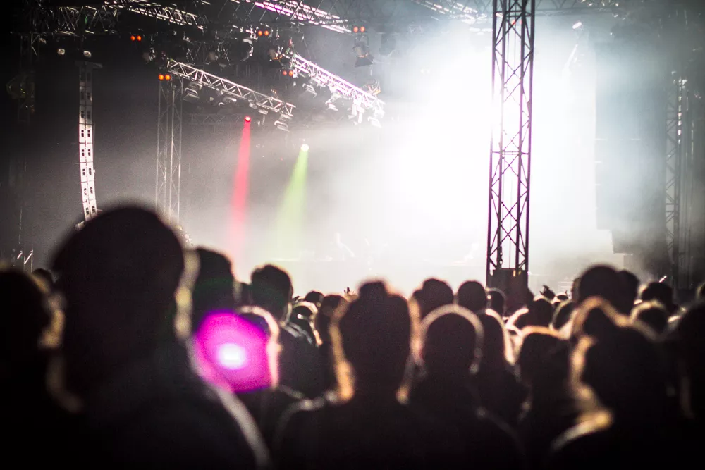 Way Out West drabbas av avhopp