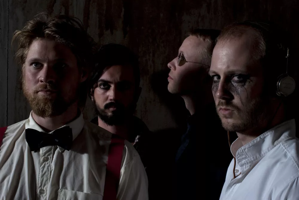 Ave - Ambitiøse toner fra debutanter