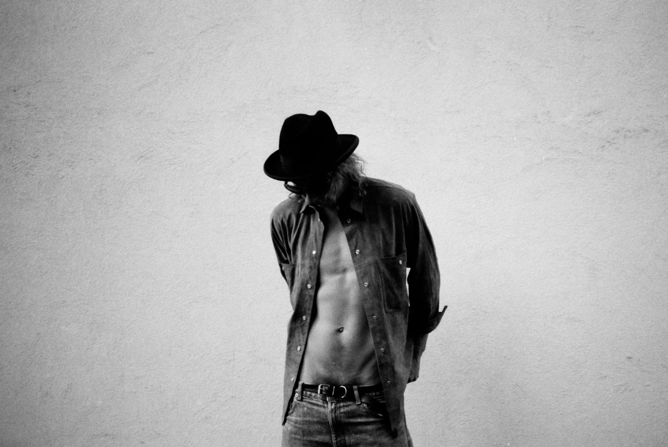 Complicated Universal Cum klar med to udgivelser samme dag