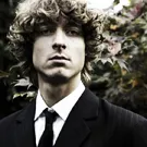 Kasper Bjørke udsender solodebut