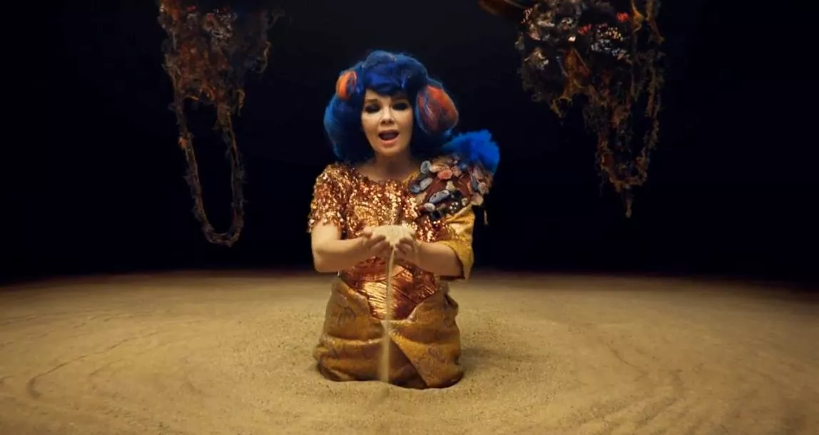 Björk er klar med nyt album