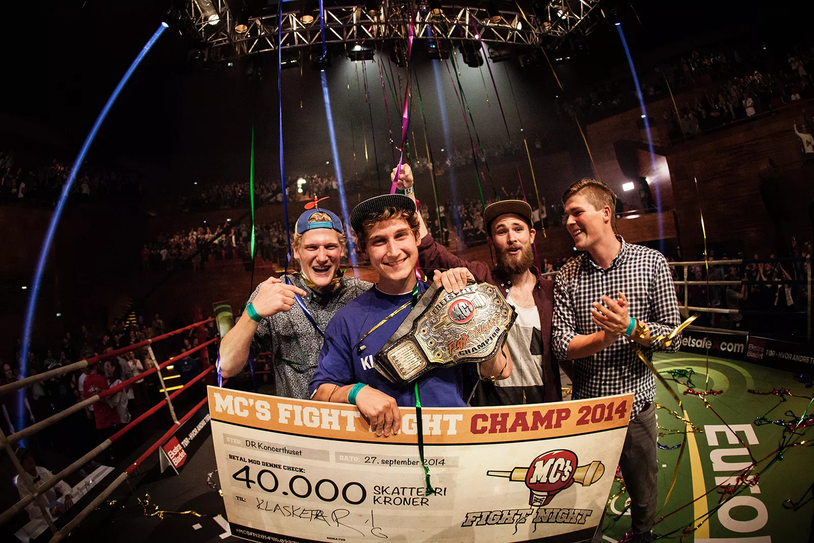 Stor fotoserie: MC's Fight Night – og vinderen er...