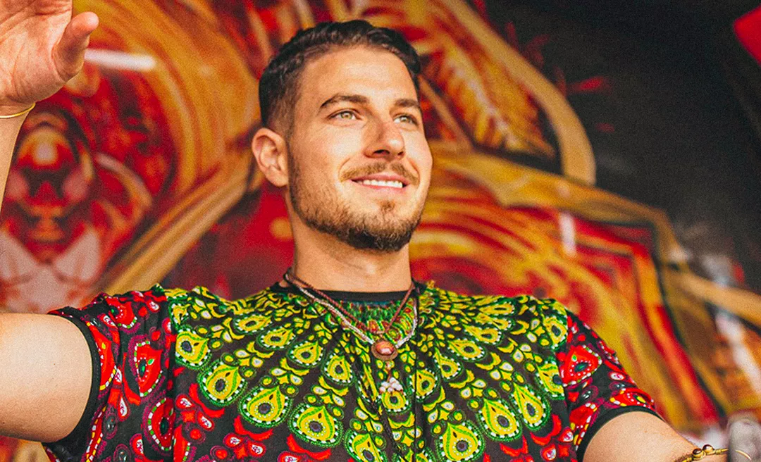 Midnatssolstråler over Reffen