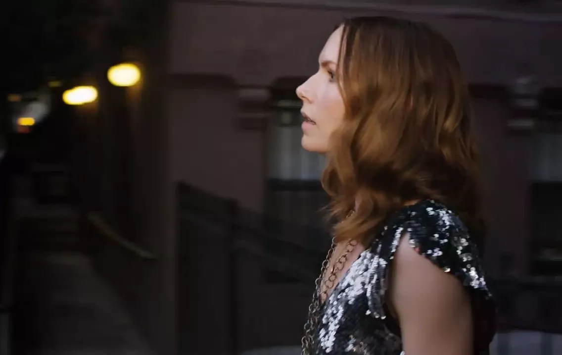 Se ny video fra Nina Persson 