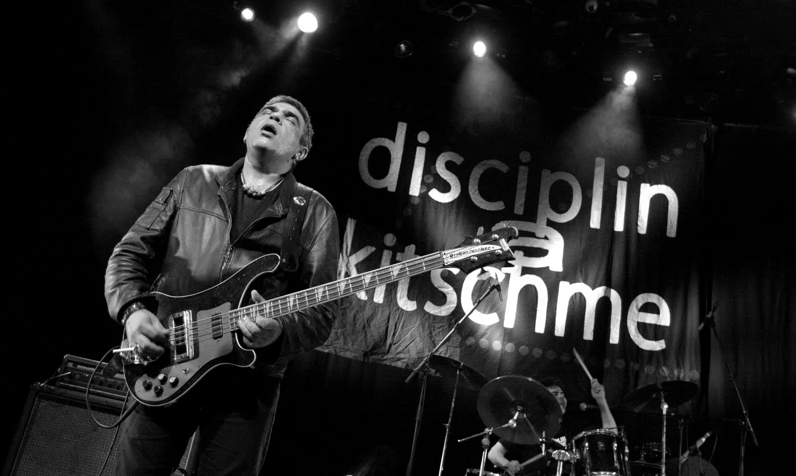 Disciplin A Kitschme - serbiske legender gæster Loppen i aften