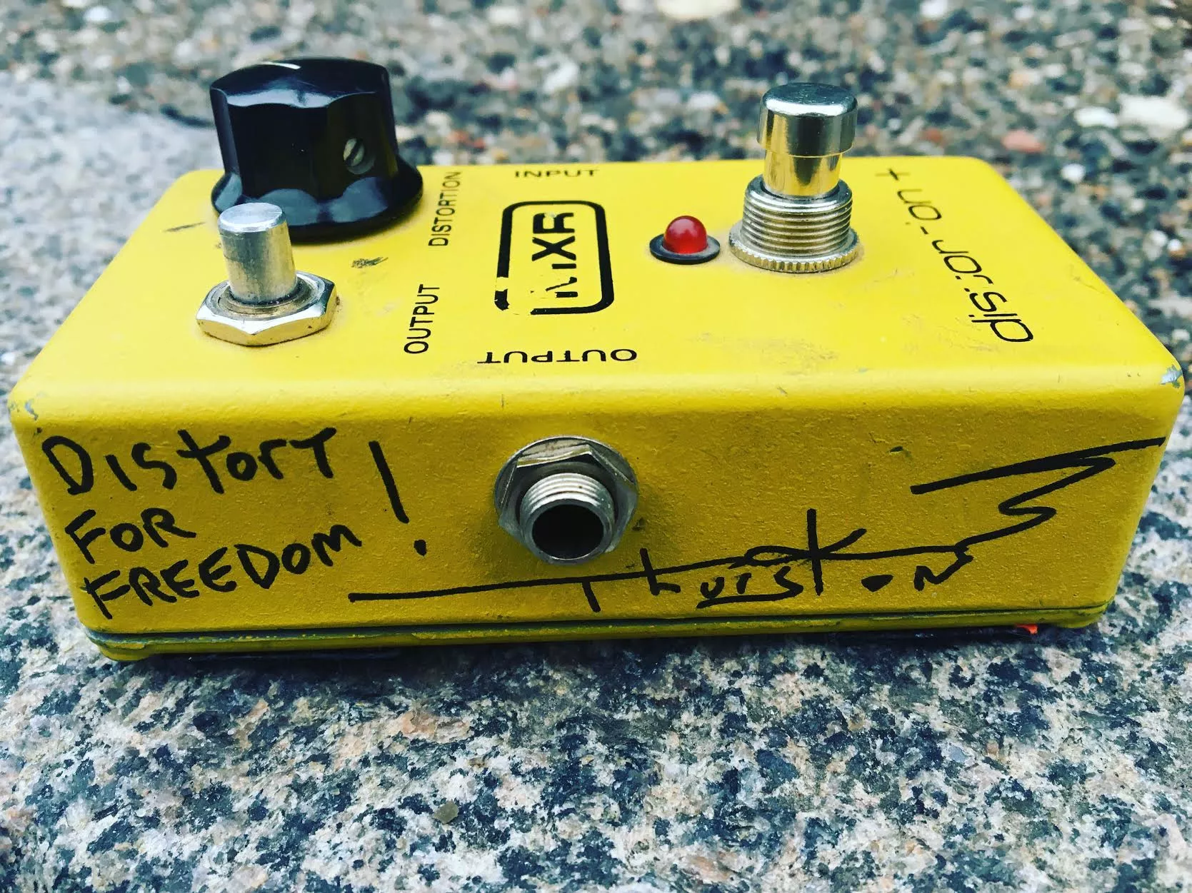 Interview med koncertaktuelle Thurston Moore: Strategi for sameksistens