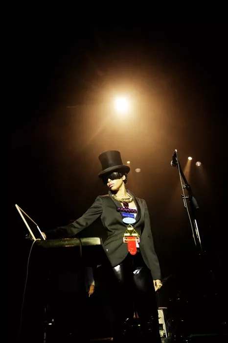 Erykah Badu annoncerer nyt album