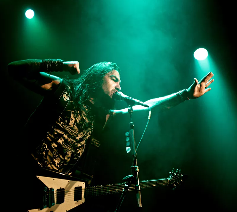 Machine Head-fans samler ind til guitar