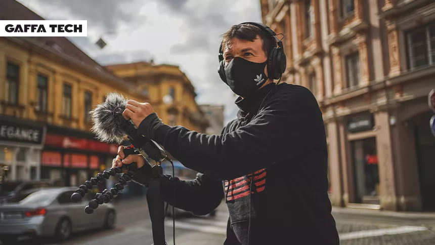 Ansigtsmaske med indbygget elektronik