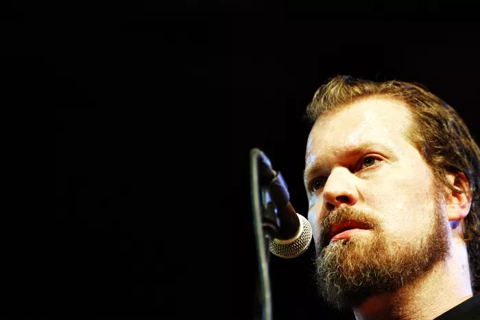 John Grant: Forvent en masse bas