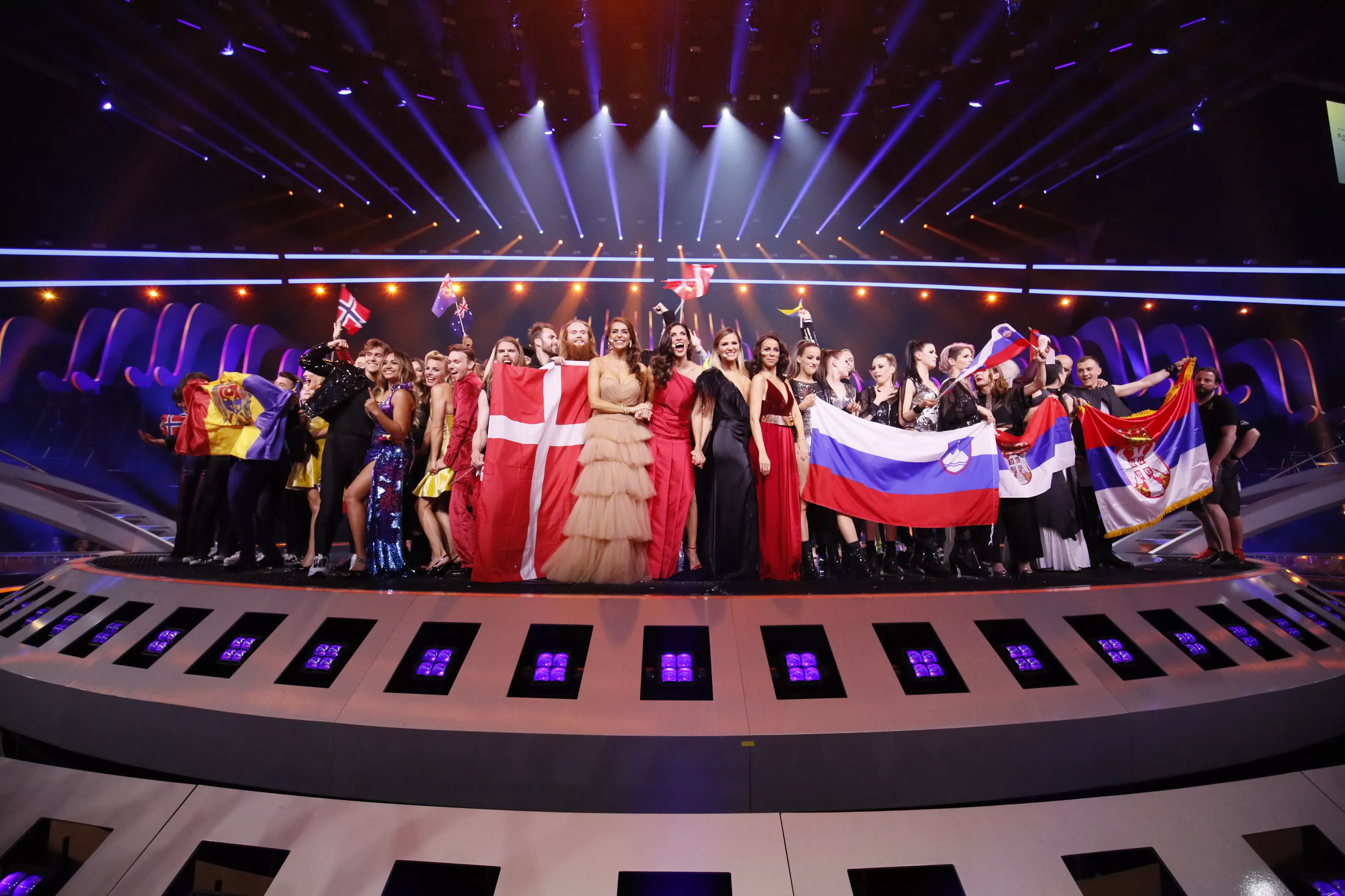 Ungern drar sig ur Eurovision – "homosexuell flottilj"