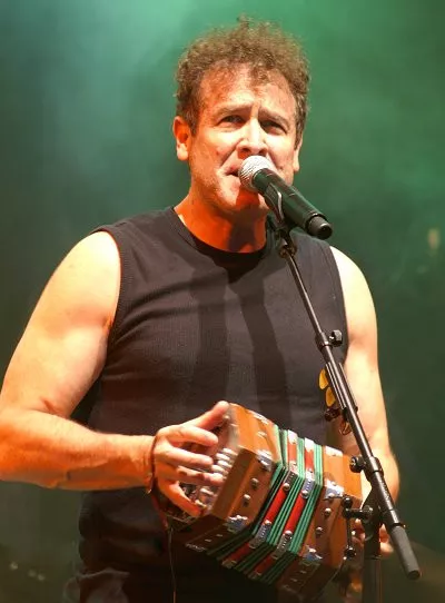 Musiklegenden och aktivisten Johnny Clegg är död 