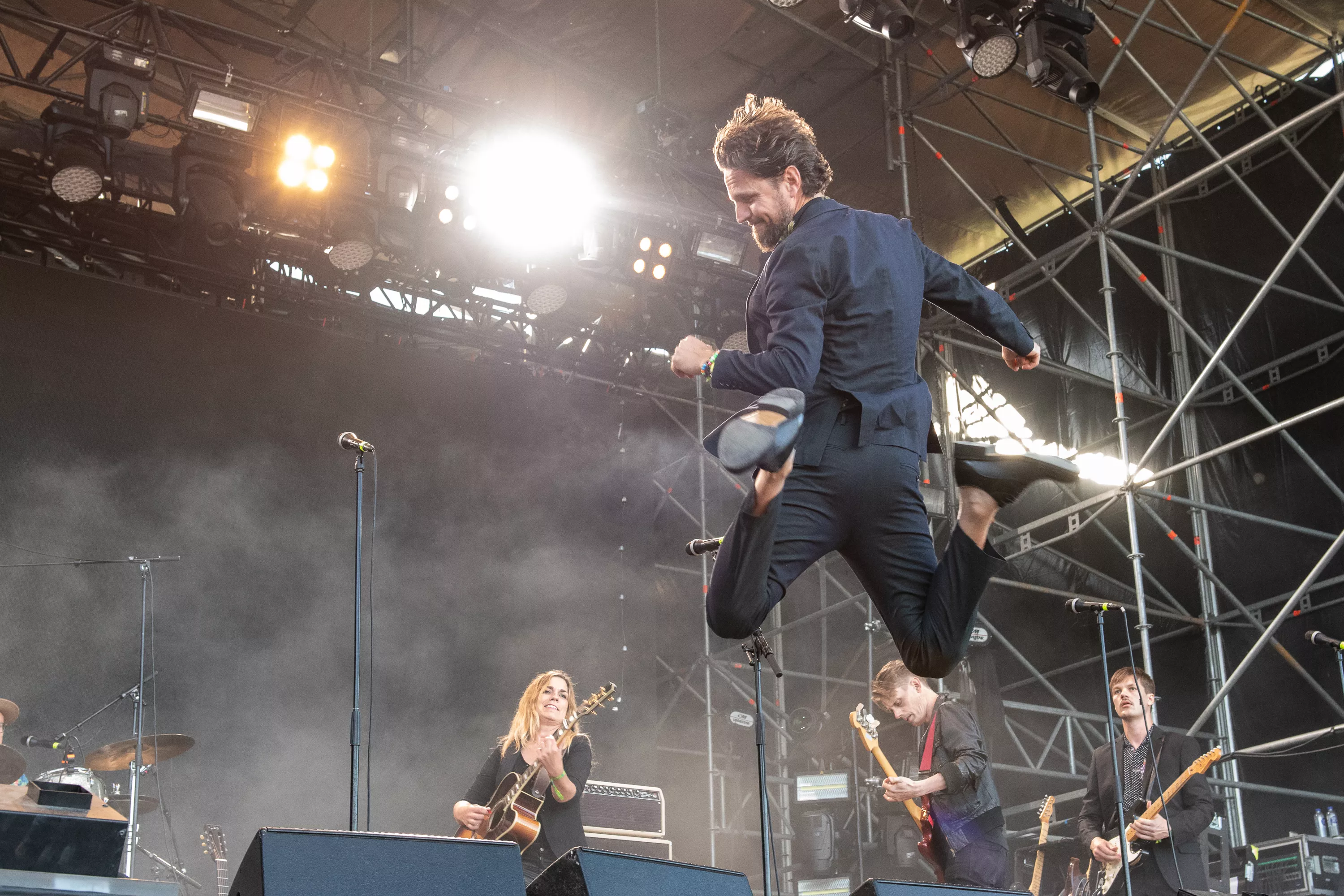 Moneybrother dammar av gammalt koncept och drar på turné