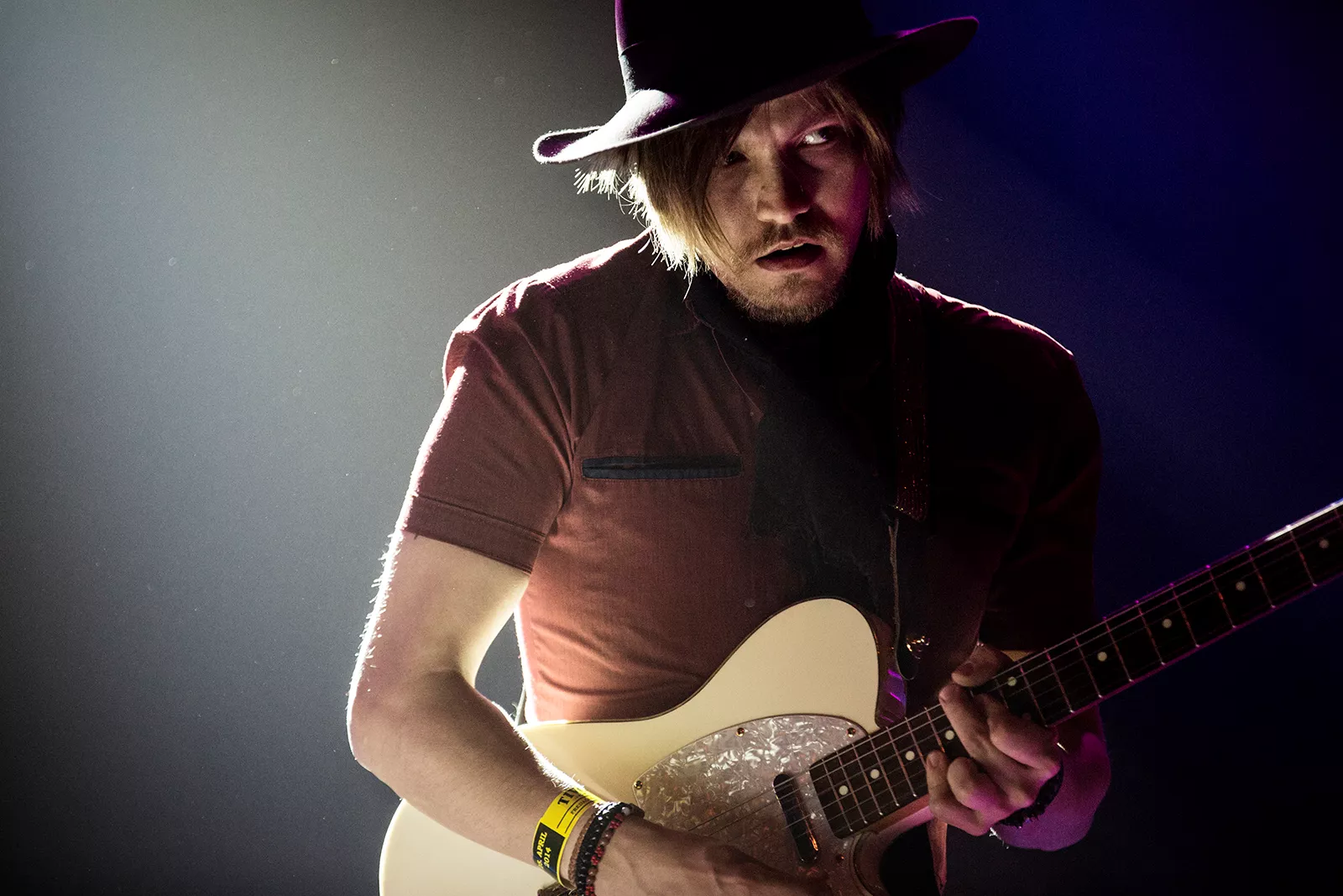 Den Fjerde Væg : Offspring Festival, Glassalen, Tivoli