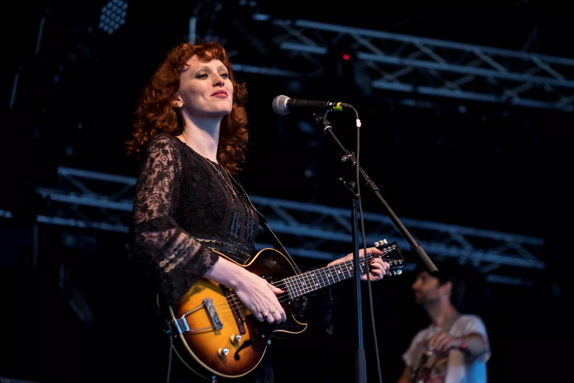 Halvsøvnig omgang fra Jack Whites eks