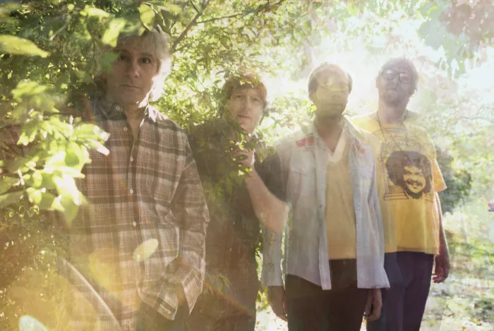 Lee Ranaldo & The Dust til Vega