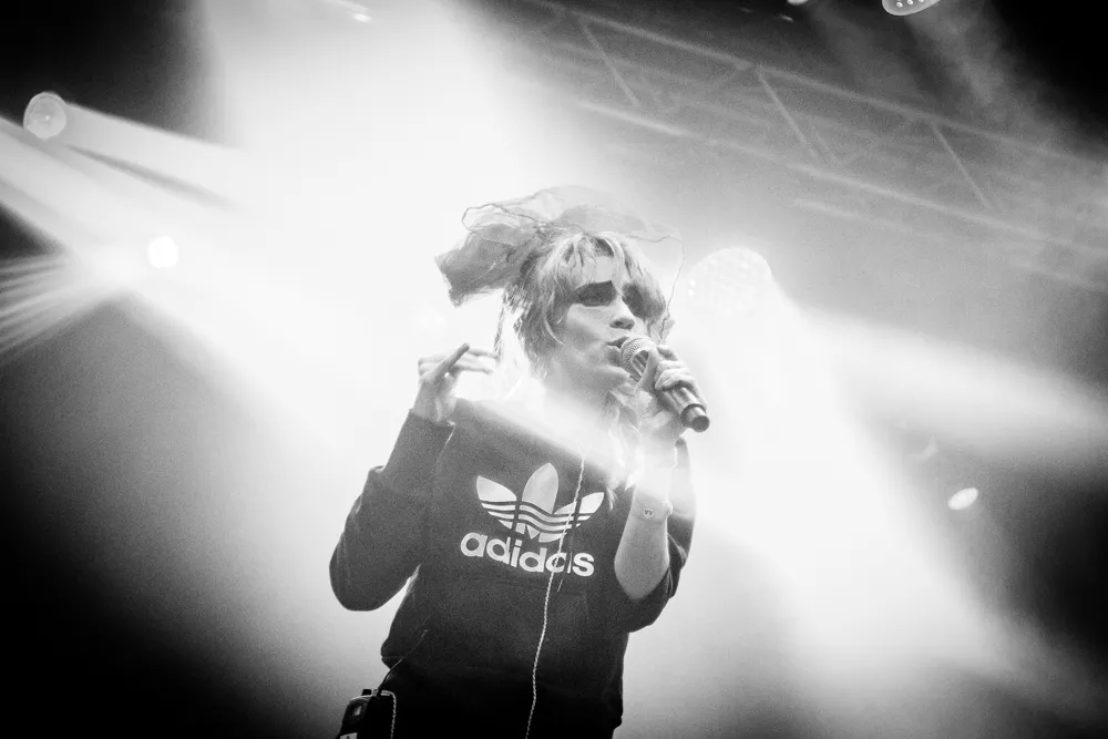 Grimes nya blir en överraskning