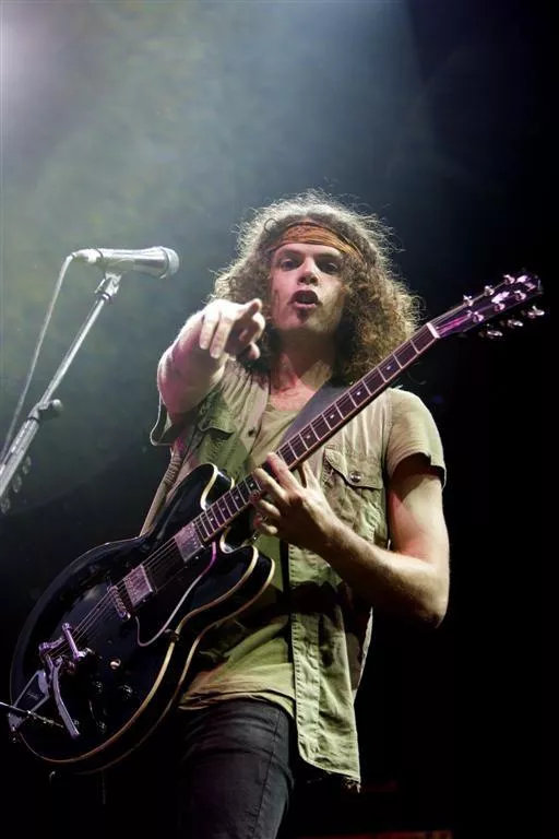 Wolfmother udgiver alligevel album nummer to