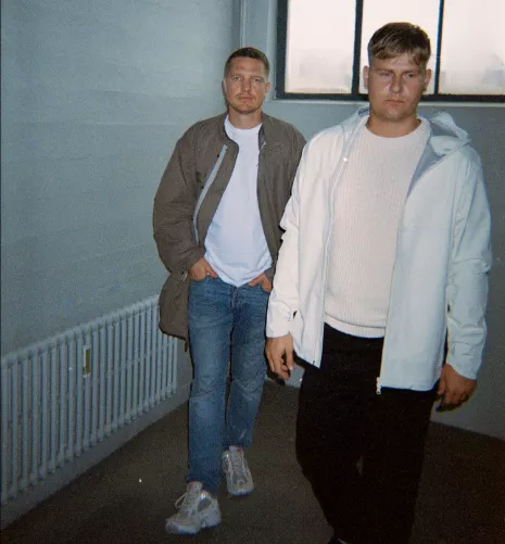 Phlake udgiver ny single og sætter dato på deres kommende album