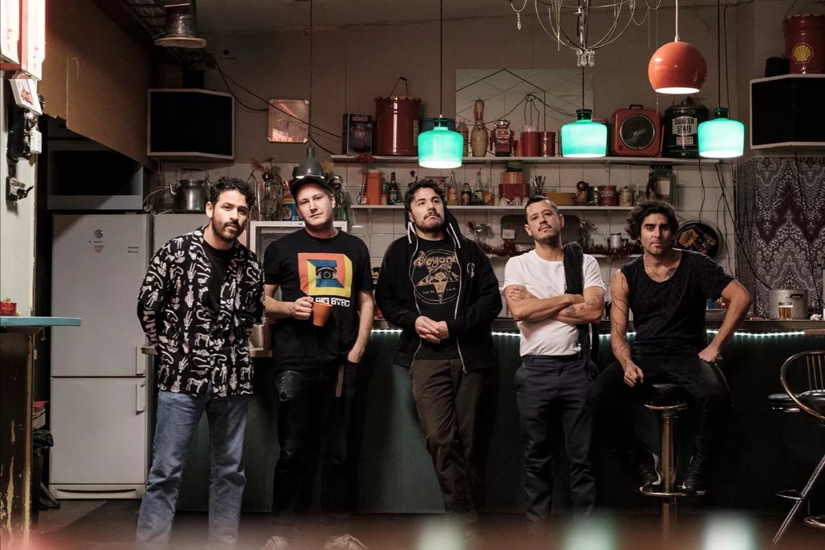 Svenskt band släpper Stooges-cover – på spanska